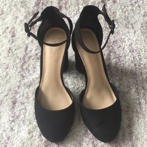 Lauren Conrad Black Suede Block Heels